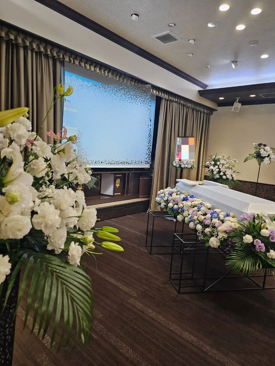 大切な想い出と花に囲まれて